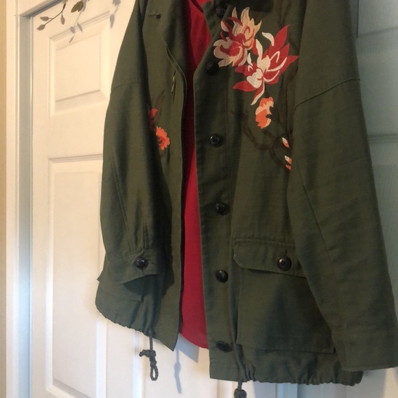 🌷SOLD🌷100%Cotton medium Weight Jacket. - Picture 3 of 7